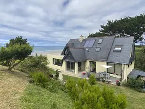 Maison a vendre Kerlaz 29100 Finistère 29 259 m2 9 pièces 1237000 euros 023/1610 001