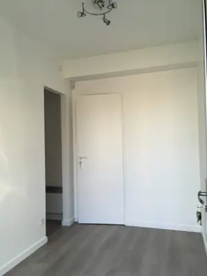 Location fonds et murs commerciaux Janzé 35150 Ille-et-Vilaine 35 53 m2 2 pièces 650 euros 134/3501 001