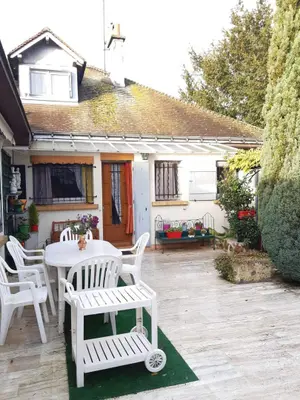 Viager maison L'Île-Bouchard 37220 Indre-et-Loire 37 149 m2 6 pièces 30000 euros 001/2322 001