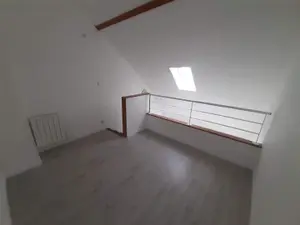 Location appartement Tours 37000 Indre-et-Loire 37 25 m2 1 pièce 420 euros 001/1472 001