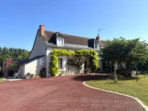 Propriete a vendre Luynes 37230 Indre-et-Loire 37 177 m2 5 pièces 669500 euros 37037/401 001