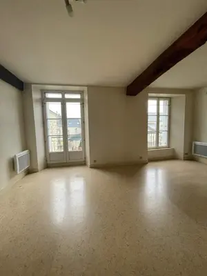 Appartement a vendre Mayenne 53100 Mayenne 53 59 m2 3 pièces 80180 euros 046/901 001