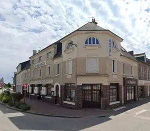 Fonds et murs commerciaux a vendre Mauron 56430 Morbihan 56 1468 m2 374000 euros 05951 001