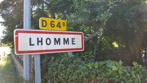 Terrain a batir a vendre Lhomme 72340 Sarthe 72 1083 m2 30500 euros 122750 001
