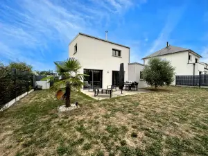 Maison a vendre Domloup 35410 Ille-et-Vilaine 35 107 m2 6 pièces 334400 euros 35024-1341 001