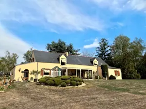 Maison a vendre Longuenée-en-Anjou 49220 Maine-et-Loire 49 200 m2 8 pièces 451110 euros 49031-2854 001