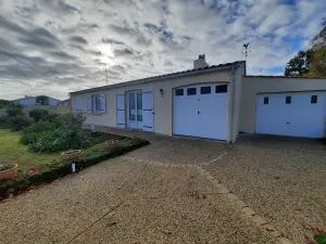 Maison a vendre Challans 85300 Vendée 85 81 m2 4 pièces 252200 euros 85091-5200 001