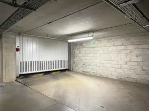 Garage et parking a vendre Toulouse 31200 Haute-Garonne 31 70 m2 6 pièces 65000 euros 31007-12 001