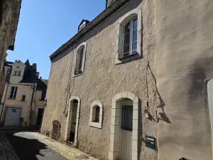 Immeuble de rapport a vendre Château-Gontier-sur-Mayenne 53200 Mayenne 53 85 m2 157500 euros 53073-1729 001
