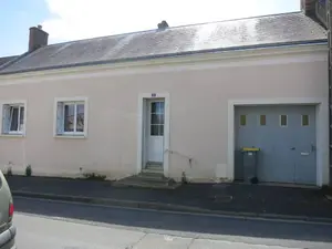 Location maison Parigné-l'Évêque 72250 Sarthe 72 56 m2 2 pièces 600 euros 72012-239201 001
