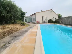 Maison a vendre Pierrelatte 26700 Drôme 26 98 m2 4 pièces 250800 euros 26060-841 001
