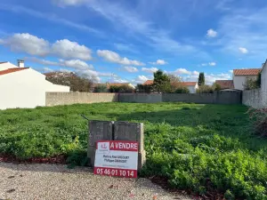 Terrain a batir a vendre Lagord 17140 Charente-Maritime 17 405600 euros 17015-513 001