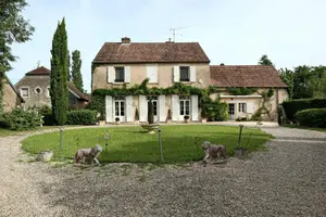 Maison a vendre Marnay 70150 Haute-Saône 70 416 m2 14 pièces 758000 euros VM2459-25014 001