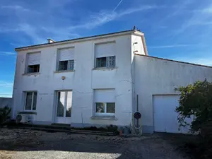 Maison a vendre Beauvoir-sur-Mer 85230 Vendée 85 93 m2 5 pièces 116300 euros 092/M/2587-85092 001