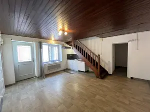 Location appartement Villette-sur-Ain 01320 Ain 01 52 m2 2 pièces 420 euros LA2955-01032 001