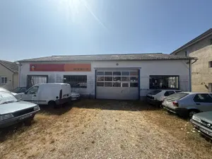 Fonds et murs commerciaux a vendre Broût-Vernet 03110 Allier 03 345 m2 96480 euros 2026/1045-03020 001