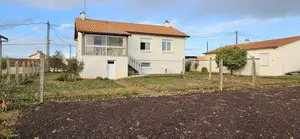 Maison a vendre Bressuire 79300 Deux-Sèvres 79 84 m2 4 pièces 157940 euros 79025-312-79025 001