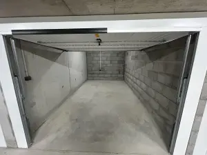 Location garage et parking Saint-Malo 35400 Ille-et-Vilaine 35 15 m2 1 pièce 145 euros 35084-L336 001