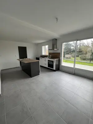 Location maison Saint-Germain-des-Prés 49170 Maine-et-Loire 49 84 m2 995 euros 49019-L249 001