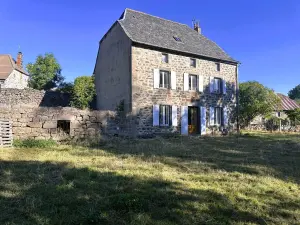 Maison a vendre Valuéjols 15300 Cantal 15 140 m2 8 pièces 127200 euros 15046-97 001