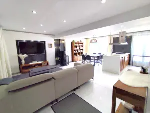 Maison a vendre Angers 49000 Maine-et-Loire 49 87 m2 4 pièces 367500 euros 49005-1379 001