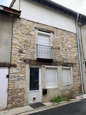 Location maison Bettant 01500 Ain 01 62 m2 3 pièces 750 euros 01037-L120 001