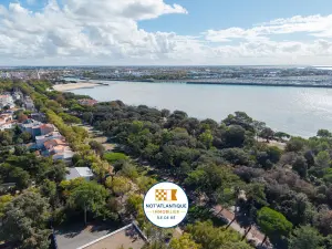 Maison a vendre La Rochelle 17000 Charente-Maritime 17 115 m2 5 pièces 1249000 euros 17018-1275 001