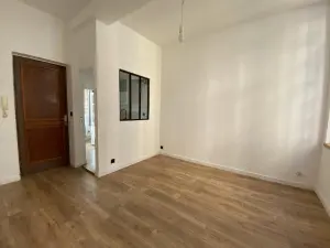 Location appartement Rouen 76000 Seine-Maritime 76 19 m2 450 euros 76009-L274 001