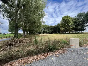 Terrain a batir a vendre Châteaugiron 35410 Ille-et-Vilaine 35 120340 euros 35018-1243 001