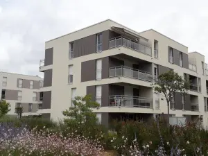 Location appartement Saint-Berthevin 53940 Mayenne 53 86 m2 895 euros 53006-L273 001