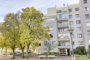 Appartement a vendre Montigny-le-Bretonneux 78180 Yvelines 78 92 m2 6 pièces 268800 euros 92076-155 001