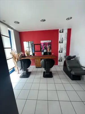 Immeuble de rapport a vendre Pont-de-Buis-lès-Quimerch 29590 Finistère 29 232 m2 259350 euros 29060-1094268 001