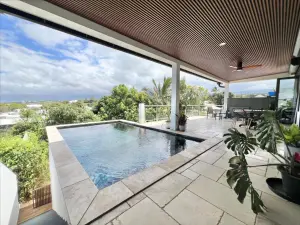 Maison a vendre Saint-Pierre 97410 La Réunion 974 180 m2 6 pièces 715000 euros 41716 001