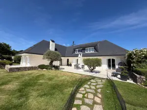 Maison a vendre Tinténiac 35190 Ille-et-Vilaine 35 276 m2 795200 euros 35021-2167 001