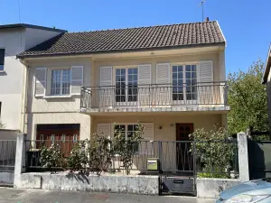 Maison a vendre Châlons-en-Champagne 51000 Marne 51 100 m2 6 pièces 174120 euros 51084-1238 001
