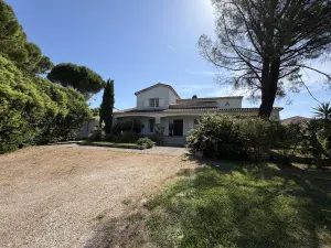 Maison a vendre Pierrelatte 26700 Drôme 26 200 m2 7 pièces 430000 euros 26060-750 001