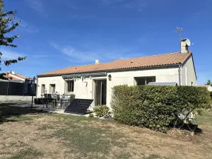 Maison a vendre Saint-Georges-de-Montaigu 85600 Vendée 85 87 m2 4 pièces 181750 euros 85020-1553 001