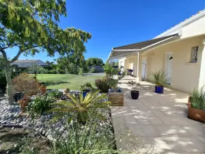 Maison a vendre Saintes 17100 Charente-Maritime 17 134 m2 5 pièces 335000 euros 17111-768 001