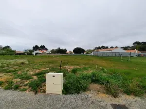 Terrain a batir a vendre Saint-Hilaire-de-Riez 85270 Vendée 85 126360 euros 85091-5155 001