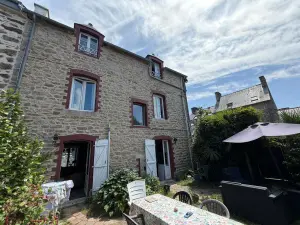 Maison a vendre Pleurtuit 35730 Ille-et-Vilaine 35 149 m2 9 pièces 418000 euros 35094-1348 001