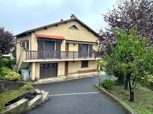 Maison a vendre Pont-du-Château 63430 Puy-de-Dôme 63 143 m2 7 pièces 249000 euros 63022-86 001