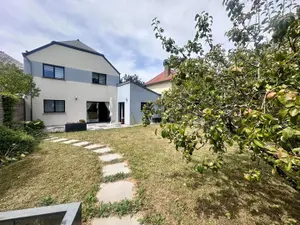 Maison a vendre Rennes 35000 Ille-et-Vilaine 35 117 m2 5 pièces 616550 euros 1807 001