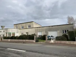 Immeuble de rapport a vendre Landévant 56690 Morbihan 56 295 m2 478000 euros 56064-1148 001