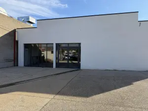 Location maison Chenôve 21300 Côte-d'Or 21 560 m2 5000 euros 21005-L16 001