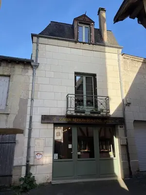Immeuble de rapport a vendre Chinon 37500 Indre-et-Loire 37 105 m2 142000 euros 37094-20 001