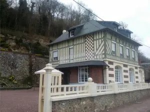 Maison a vendre Saint-Martin-de-Bienfaite-la-Cressonnière 14290 Calvados 14 250 m2 11 pièces 344190 euros 14058-1512 001