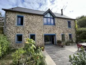 Maison a vendre Saint-Jean-sur-Mayenne 53240 Mayenne 53 193 m2 6 pièces 438900 euros 53006-1357 001