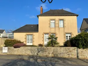 Maison a vendre Gévezé 35850 Ille-et-Vilaine 35 94 m2 5 pièces 259600 euros 35021-2054 001