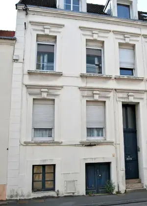 Immeuble de rapport a vendre Équeurdreville-Hainneville 50120 Manche 50 107 m2 240404 euros 50112-859 001