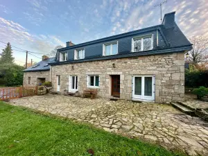 Maison a vendre Lanvénégen 56320 Morbihan 56 120 m2 5 pièces 208472 euros 56081-2540 001